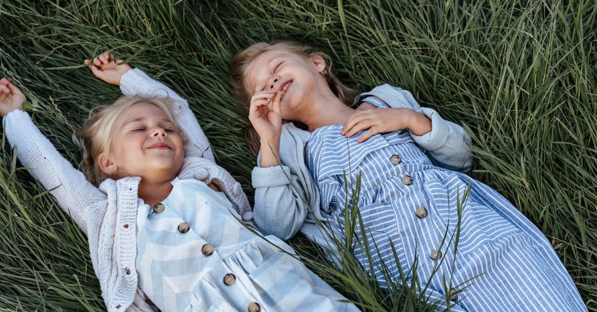 découvrez l'importance du jeu en plein air pour le développement des enfants. explorez des activités ludiques, éducatives et stimulantes qui favorisent la créativité, la sociabilité et la santé, tout en profitant des bienfaits de la nature.